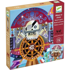 Caixa do Quadro Folha Metálica Todos à Bordo da Djeco, kit de arte e craft para crianças de 5 a 8 anos com ilustração de pirata colorido e detalhes brilhantes.
