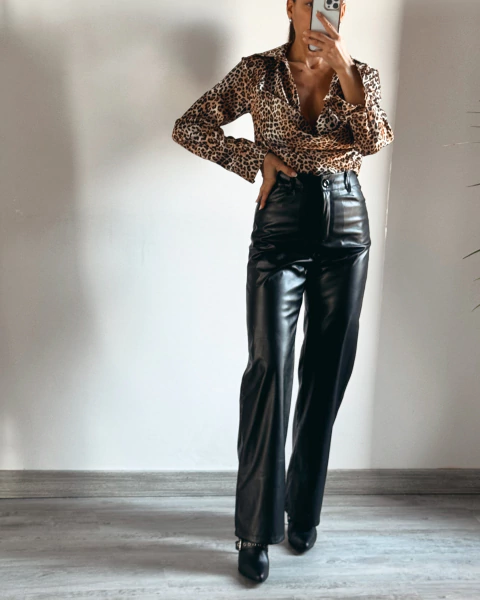 PANTALON ENGOMADO WIDE LEG HILY en internet