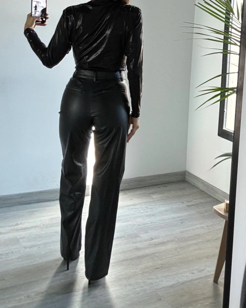 PANTALON ENGOMADO WIDE LEG HILY - tienda online