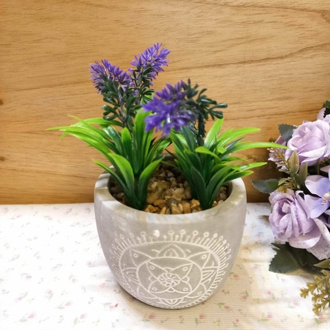 PLANTA ARTIFICIAL LAVANDA CON MACETA DE CEMENTO