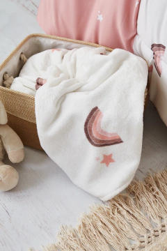 01-MANTAS POLAR ESTAMPADAS (Arcoiris)