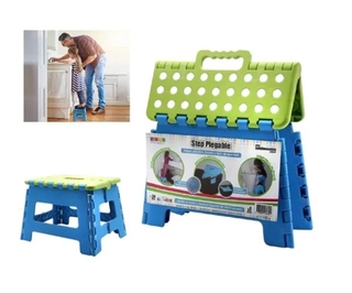 Banquito Plegable Step Baby Innovation Multiuso Seguro Resiste hasta 100Kg