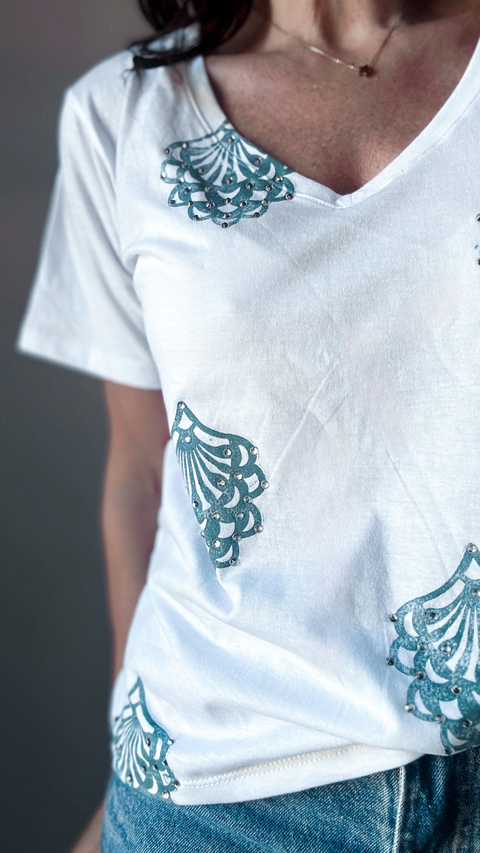 Remera arabescos brillos Línea serigrafía artesanal - comprar online