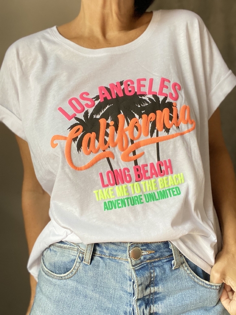 Remera talle unico California