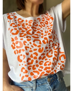 Remera oversize full color animal print - Natalia Dubinsky Customizacion de prendas y Objetos