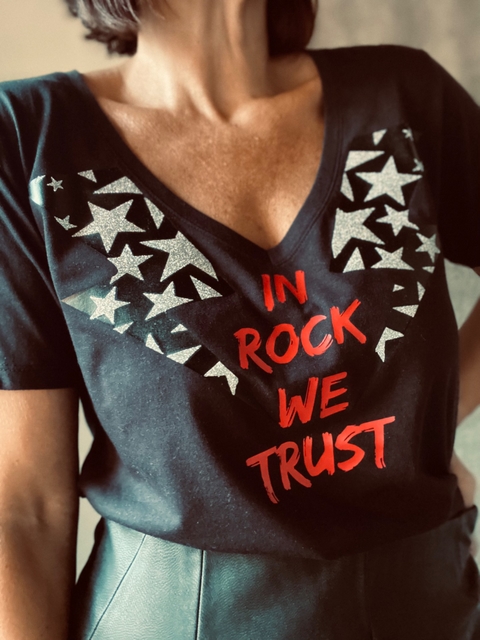 Remera In Rock we trust