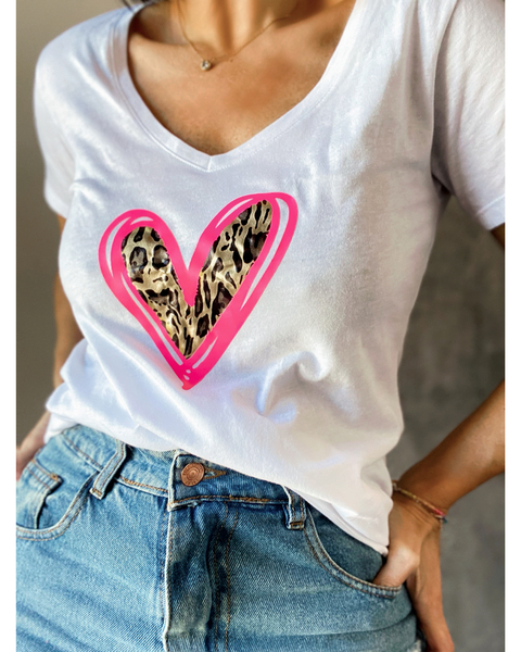 Remera Amor salvaje( corazon print)