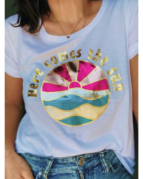 Remera here comes the sun