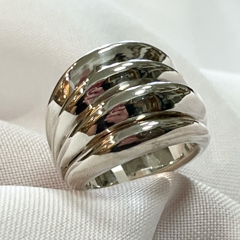 ANILLO PLATA INFLADA ACANALADO SK747