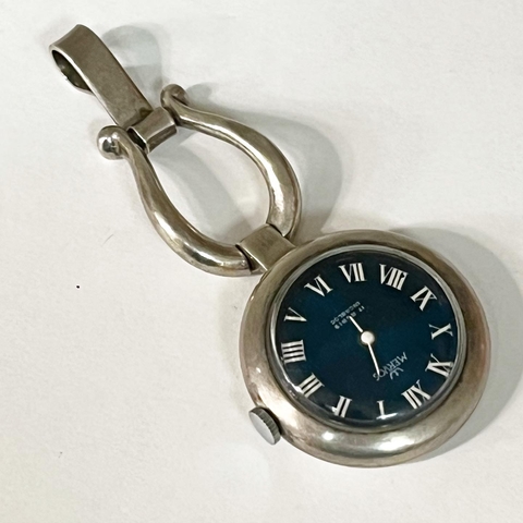 ANTIGUO Y HERMOSO RELOJ COLGANTE EN PLATA 925 FONDO AZUL