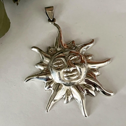 MEDALLON SOL EN PLATA K1434