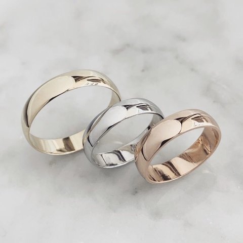 JUEGO DE ALIANZAS 8 Gs ORO 18 K HECHAS A MANO