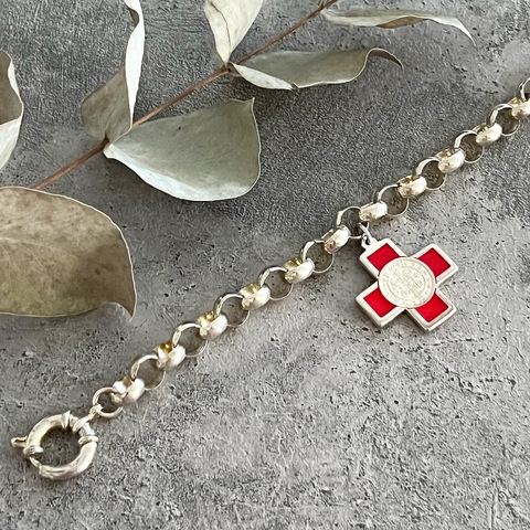 PULSERA ACERO BLANCO CON CRUZ EQUILIBRIO ESMALTE ROJO K1167