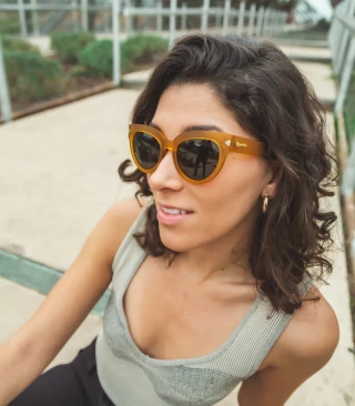 Karun Cascade Yelllow en internet