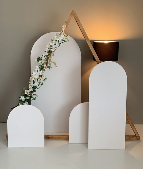 TRIÂNGULO EM MADEIRA