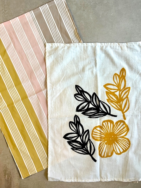 Par de Mantelitos hojas y flor