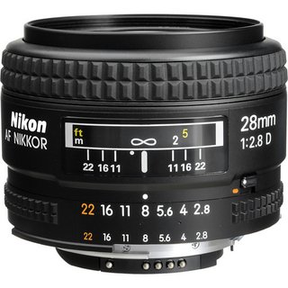 NIKON AF NIKKOR 28MM F/2.8D
