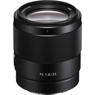 Lente Sony FE 35mm F1.8 (Full Frame)