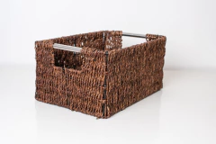 CESTO SEAGRASS "GLAM" TOSTADO "M" CON MANIJA CROMO - tienda online