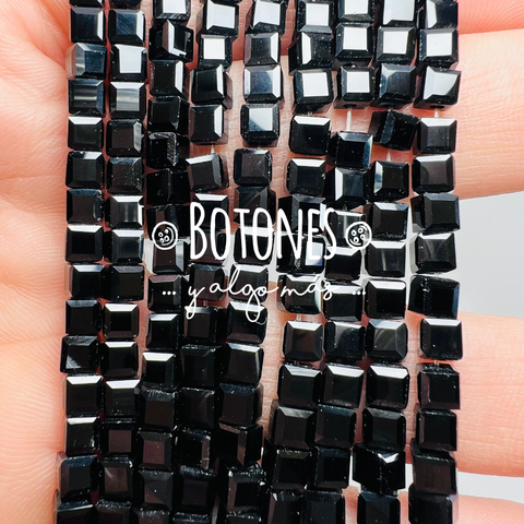 CRISTALITOS - 4MM- PAQUETE X 10 TIRAS (COD: 2943) CUBO