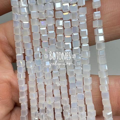 CRISTALITOS - 2MM- (COD: 3079) CUBO - comprar online