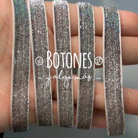 CINTA CON BRILLOS PLATEADO - 10MM- (COD: 1749)