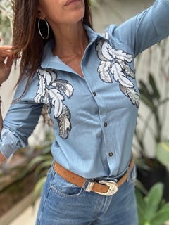 Camisa de jeans liviana Hojas en internet