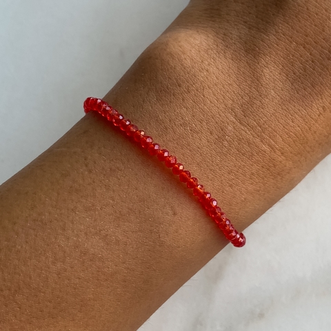 pulsera de cristal roja