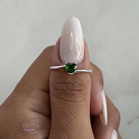 anillo solitario cubic corazon verde (cod an855)