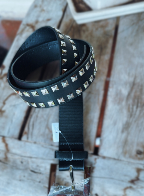 CINTURONES CON TACHAS LISO Y ANIMAL - comprar online