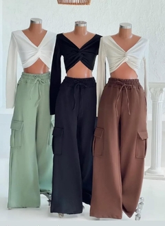 Calça Pantalona Moletom na internet