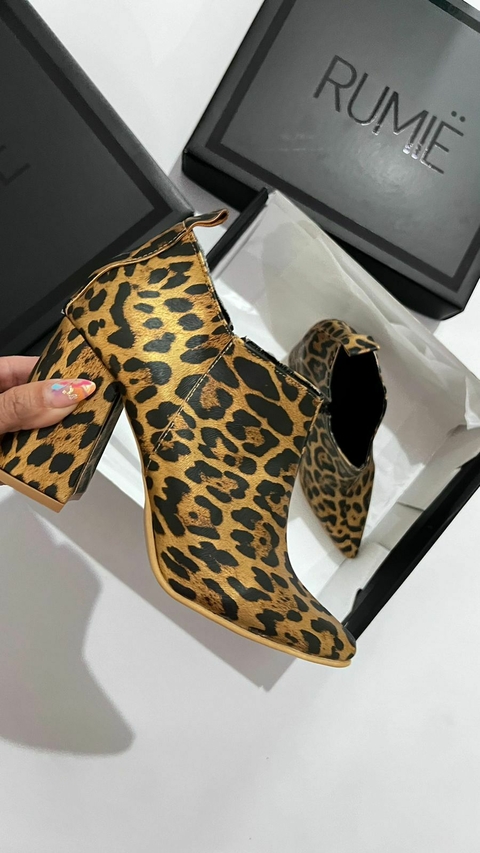 Lupe animal print