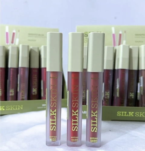 (HBF7100x36G1) Set de 36 labiales líquidos Smooth blur GRUPO 1- RUBY ROSE - comprar online