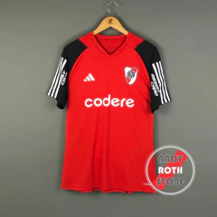 REMERA ROJA DE ENTRENO 2024