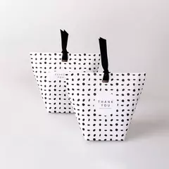 Caja bolsa. 6 diseños disponibles. Precio por unidad. - Capkelitos