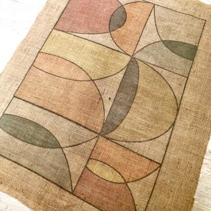 Alfombra de Arpillera para Bordar | Diseño Bauhaus