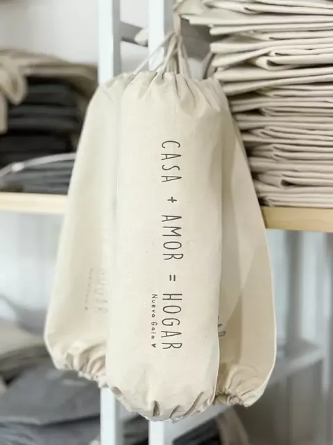 GUARDA BOLSAS CASA + AMOR = HOGAR - comprar online