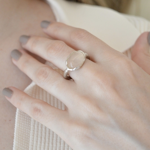 Anillo Irregular con piedra - plata