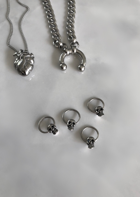 Aro Im not Dead (x1)