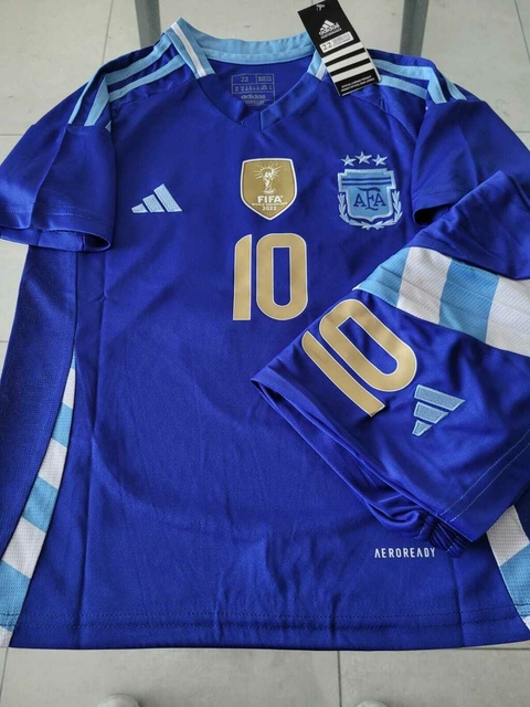 Kit Niño Camiseta + Short Argentina 3 Estrellas Azul Messi 10 2024 2025 Parche Campeon Copa America 2024