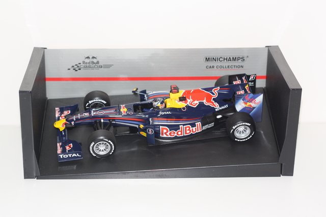 【2024A/W新作★送料無料】 Red Miniatura Bull 1/18 - 2010 - Vettel S. - F1 #5 RB6 自動車