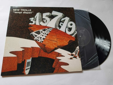 NEW TROLSS - TEMPI DISPARI (JAPONES)
