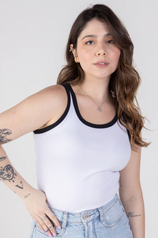 Regata Canelada Bicolor Branco / Preto - comprar online