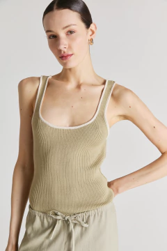 Musculosa Solstice - SABRINA