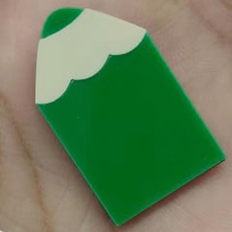 APLIQUE ACRILICO MINI LAPIS 2,5 CM (PEQUENO) - comprar online