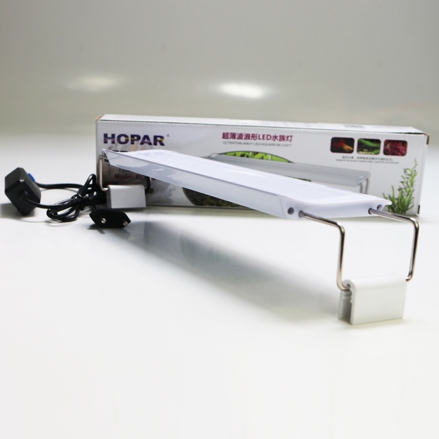 Luminária Led Hopar BL-500 Azul/Branca 52-68cm 18w Bivolt Luminária Led Hopar BL-500 Azul/Branca 52-68cm 18w Bivolt