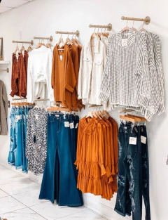 Percheros y soportes para LoveTrend - comprar online