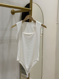 BODY POLIAMIDA KIARA na internet