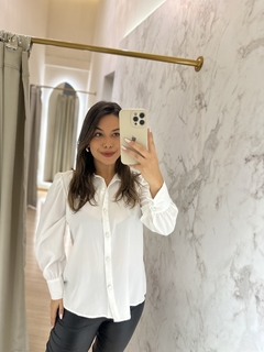 CAMISA ISABELA BRANCA na internet