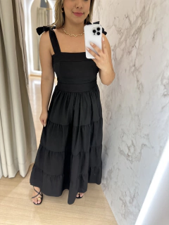 VESTIDO CHARLOTTE MIDI na internet